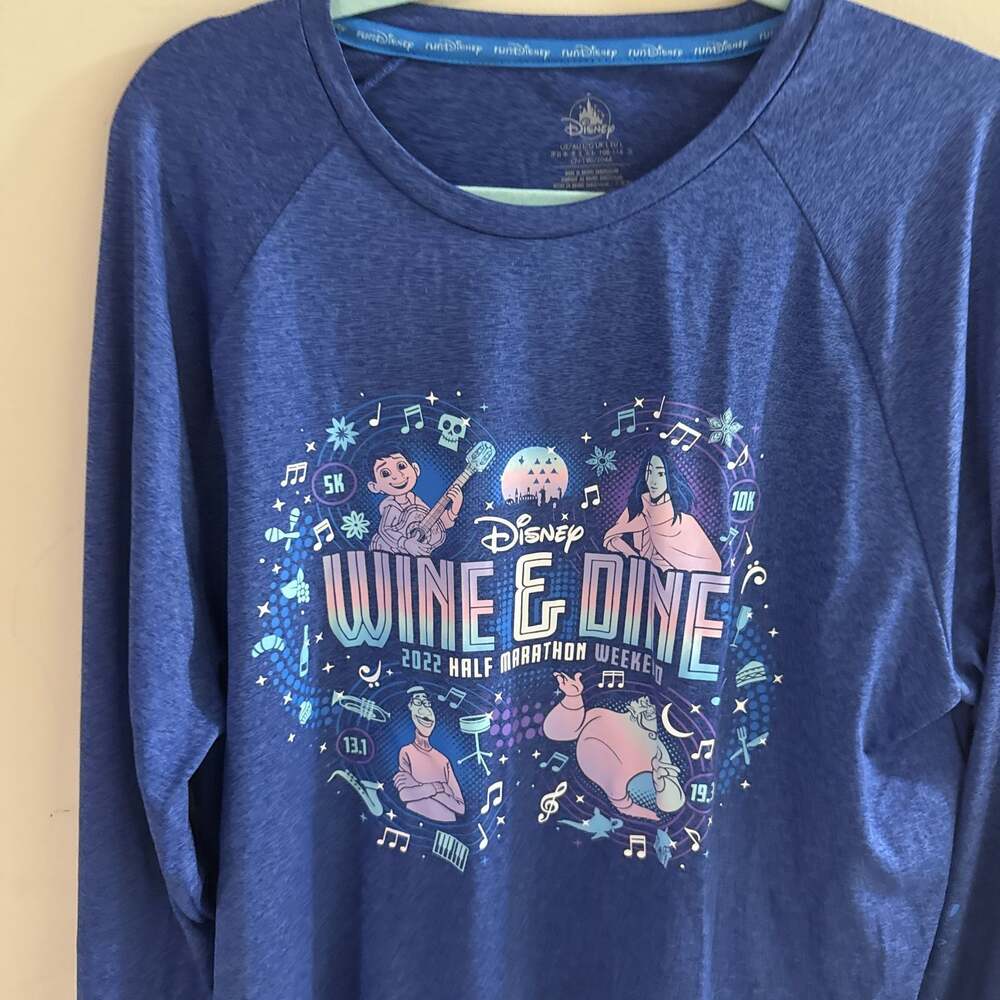 runDisney 2022 Wine & Dine Half Marathon Weekend Long Sleeve Tech Shirt - Picture 3 of 5